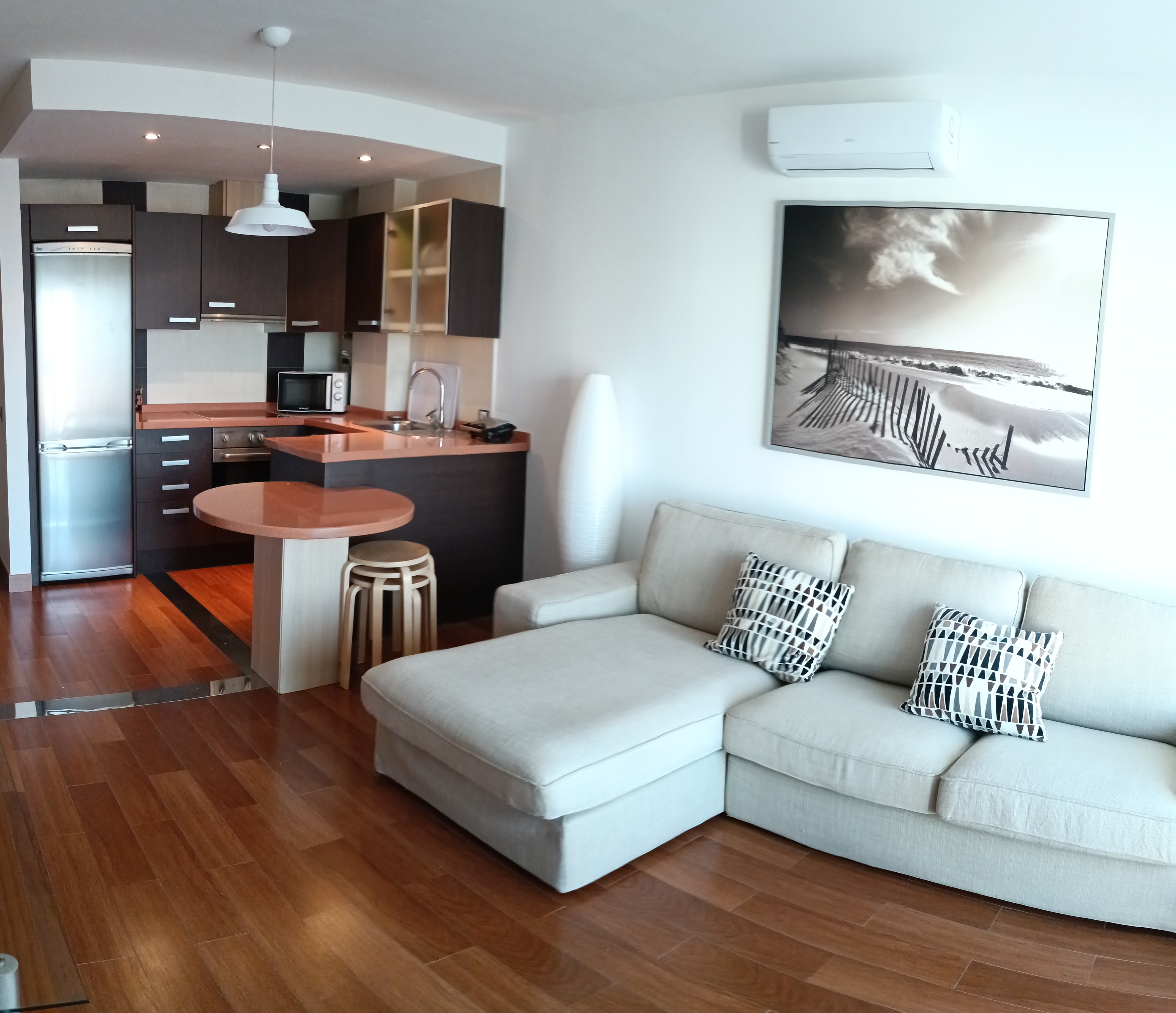 Salón luminoso Corralejo Downtown